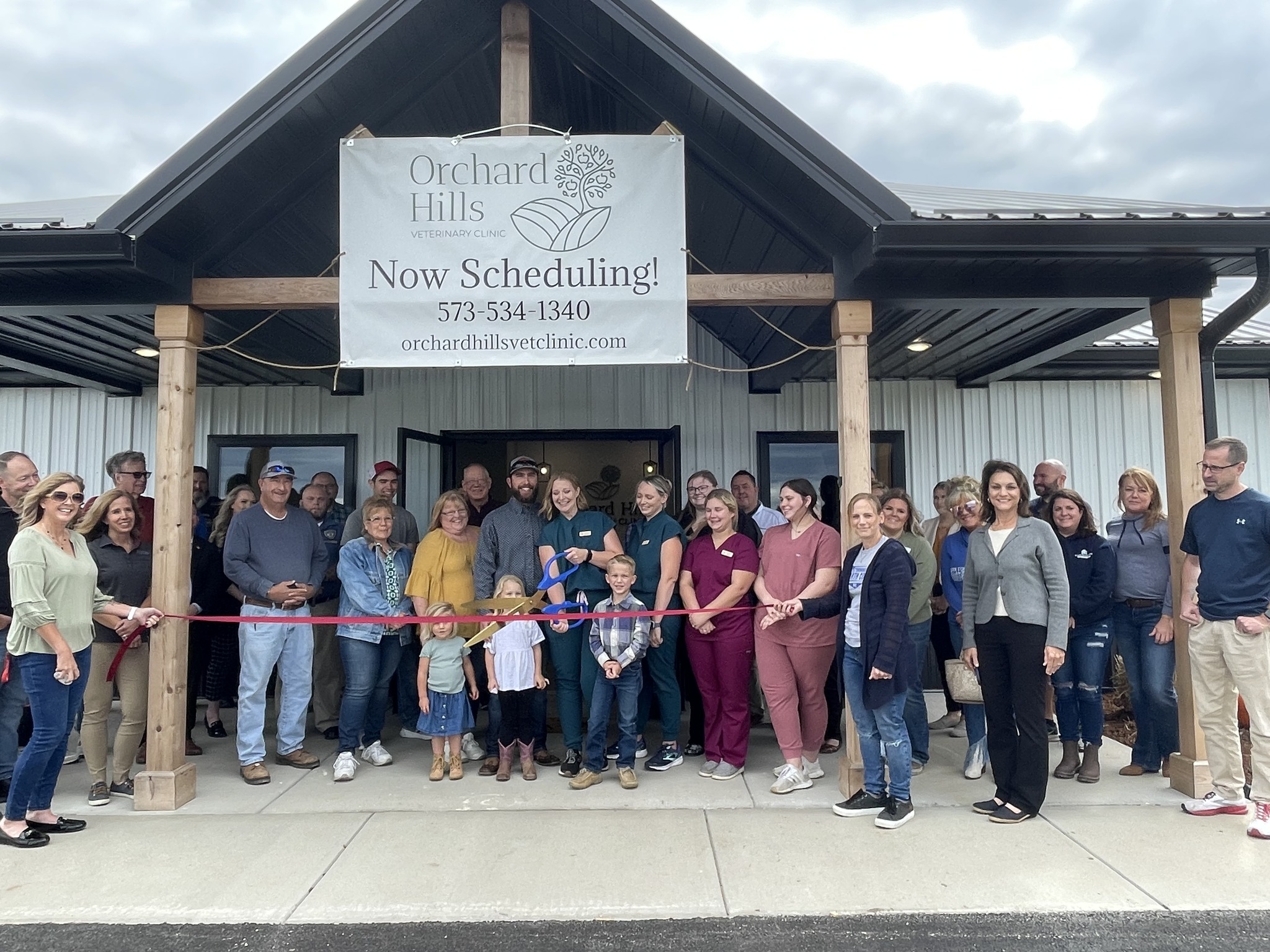 Orchard Hills Vet Clinic Opens