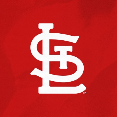 Cardinals Follow Mask Mandate of St. Louis