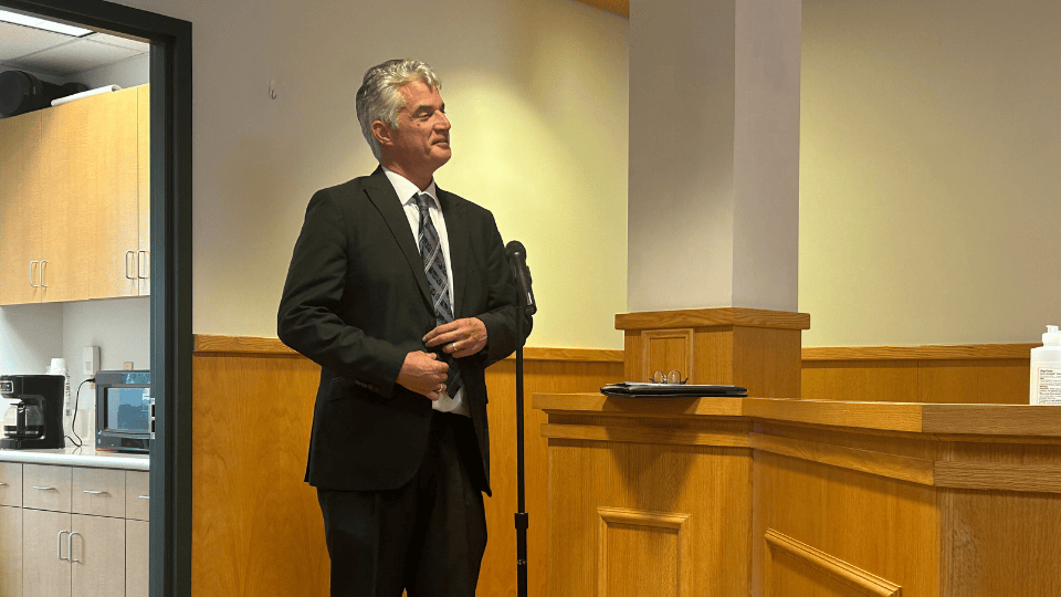 County Commission Authorizes Additional Attorney