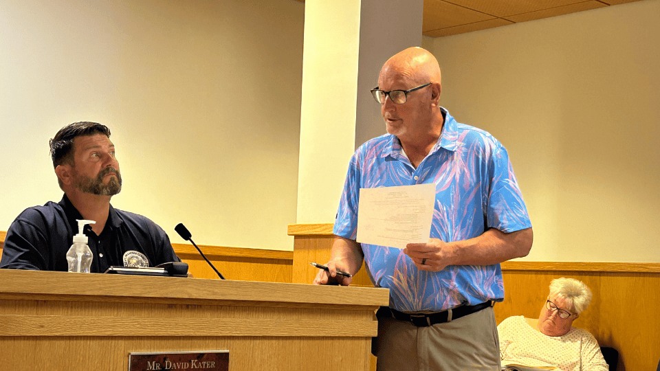 County Commission Plans Special Meeting for Today