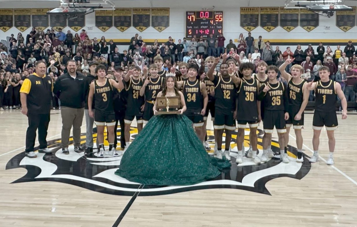 Arcadia Valley Tigers Capture First Thanksgiving Title Since 2009